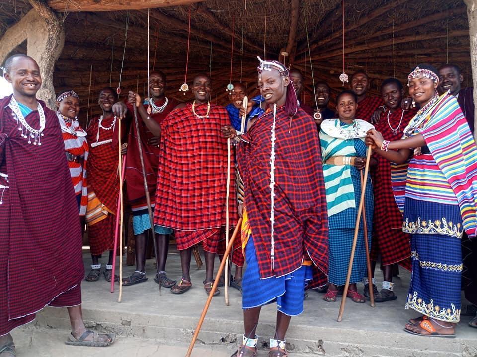 Osiligilai Maasai Lodge Sanya Juu Buitenkant foto