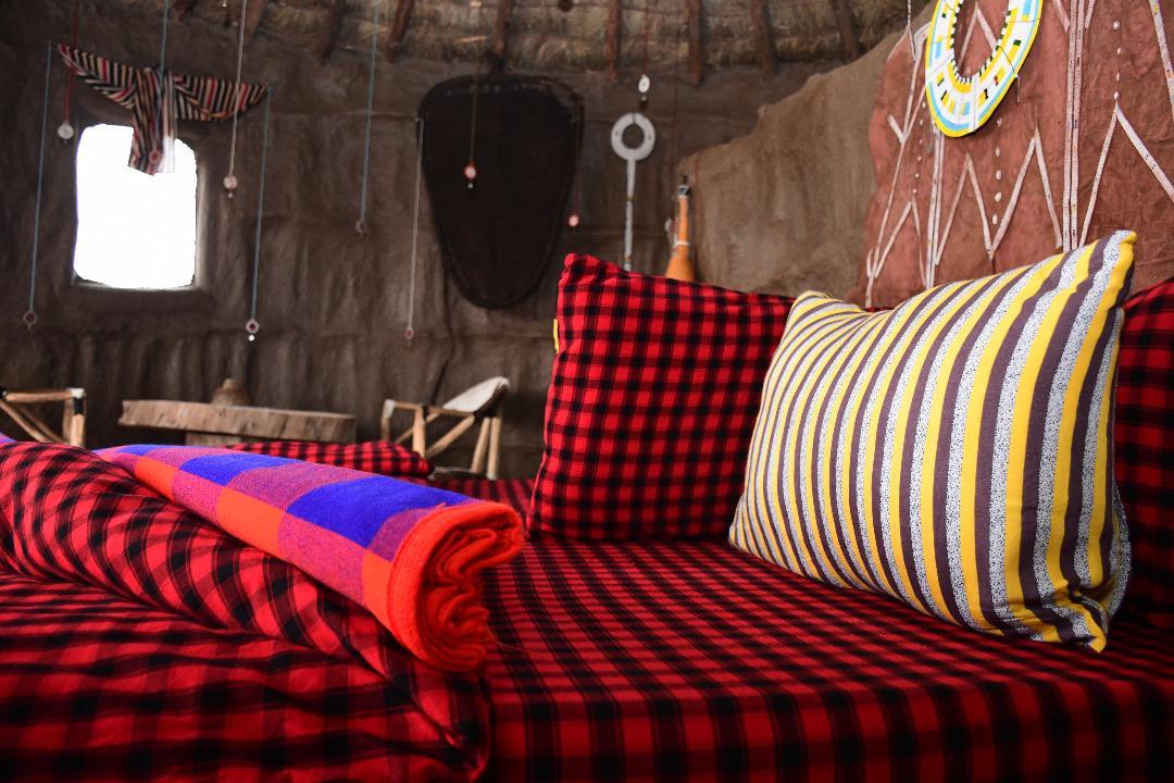 Osiligilai Maasai Lodge Sanya Juu Buitenkant foto